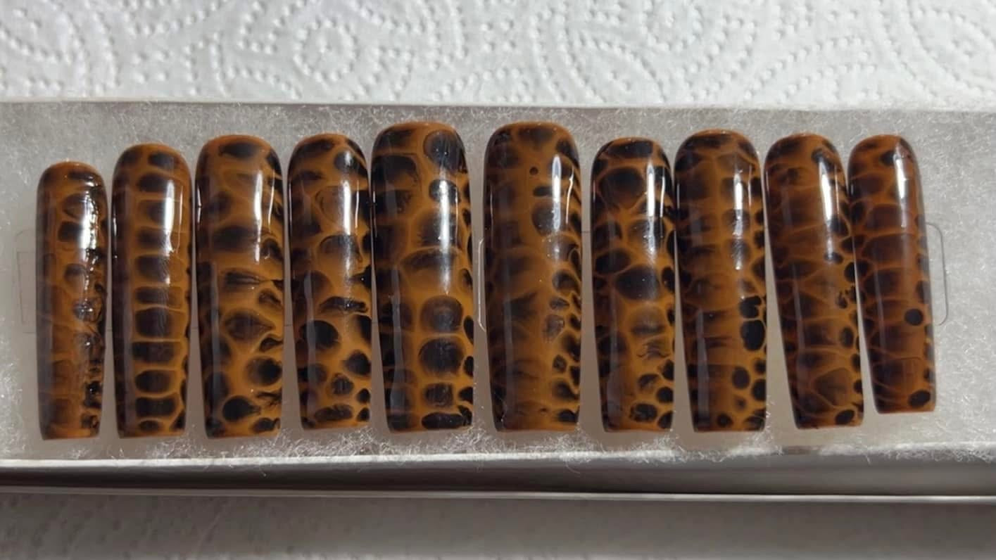 Brown Gator Set