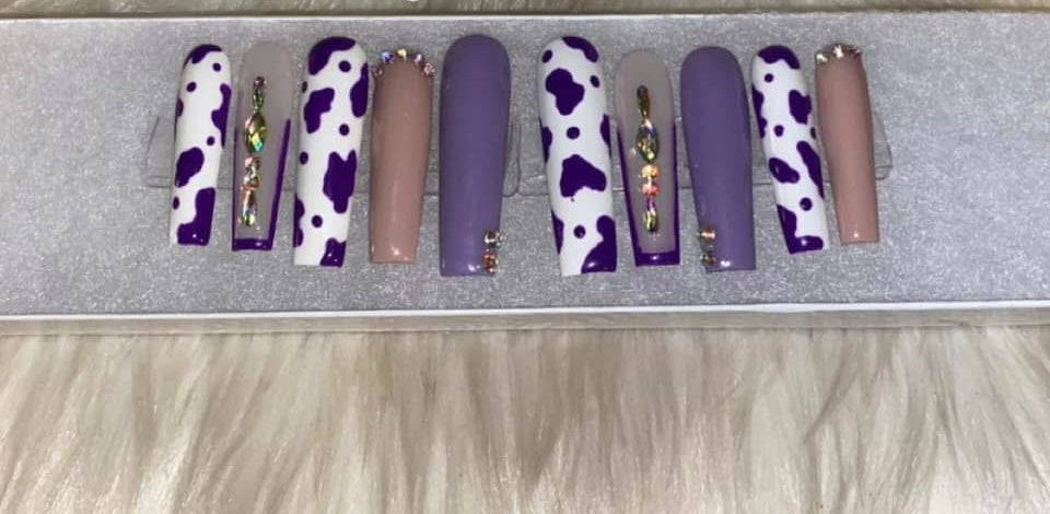 Purple Cow Print Set