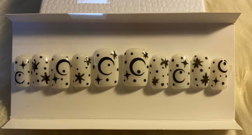 Glow In The Dark Moon Set